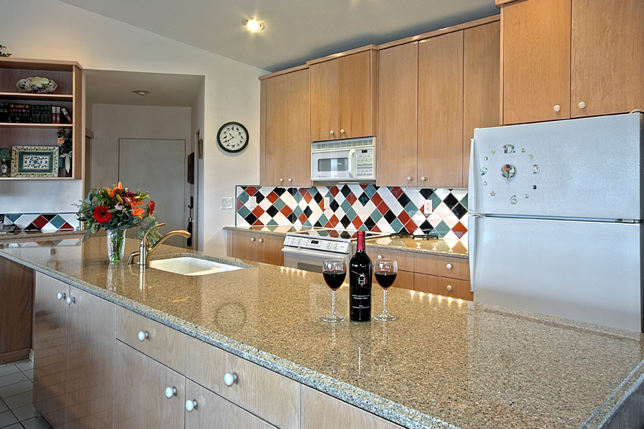 PENDANT LIGHT OVER SINK DESIGN, PICTURES, REMODEL, DECOR AND IDEAS PENDANT LIGHT OVER SINK DESIGN, PICTURES, REMODEL, DECOR AND IDEAS
