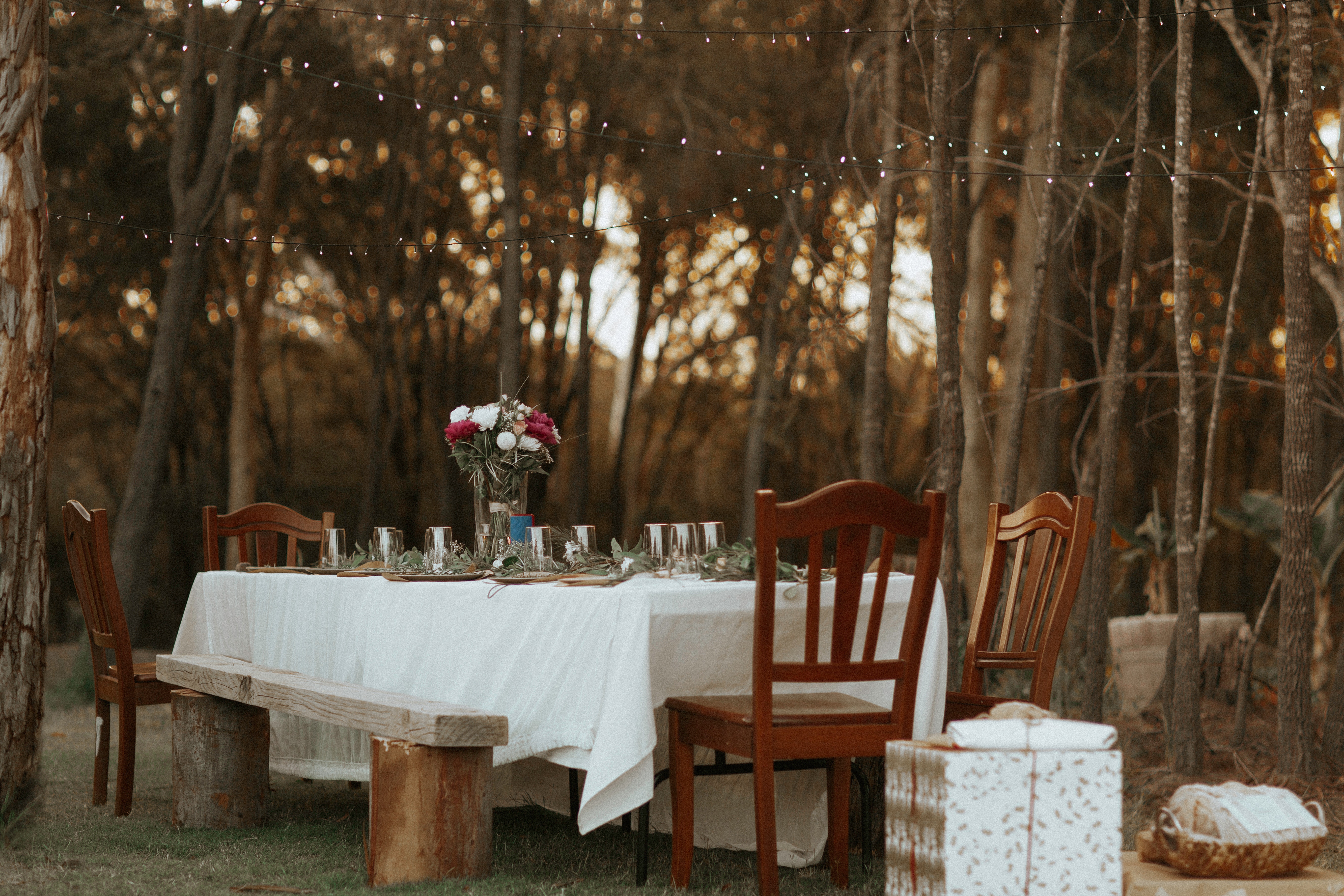 outdoor entertaining seating